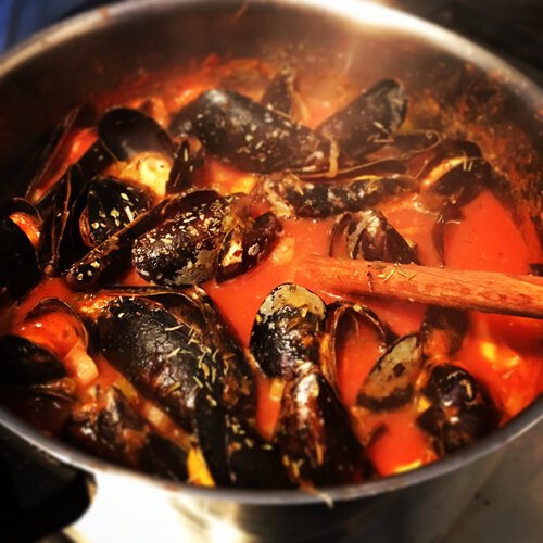 Gesund kochen - Miesmuscheln in Tomatensoße auf italienische Art