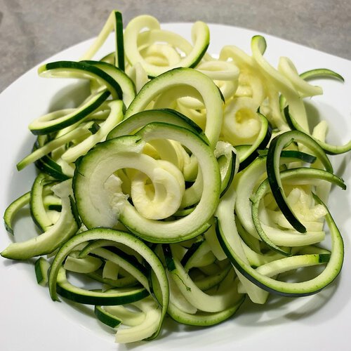 Gesundes Rezept - Zoodles mit Garnelen