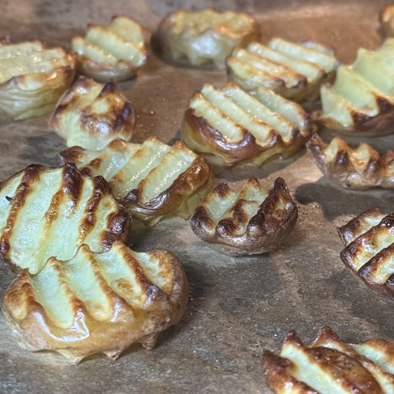 Rezept: Kartoffel-Pommes-Scheiben aus dem Ofen