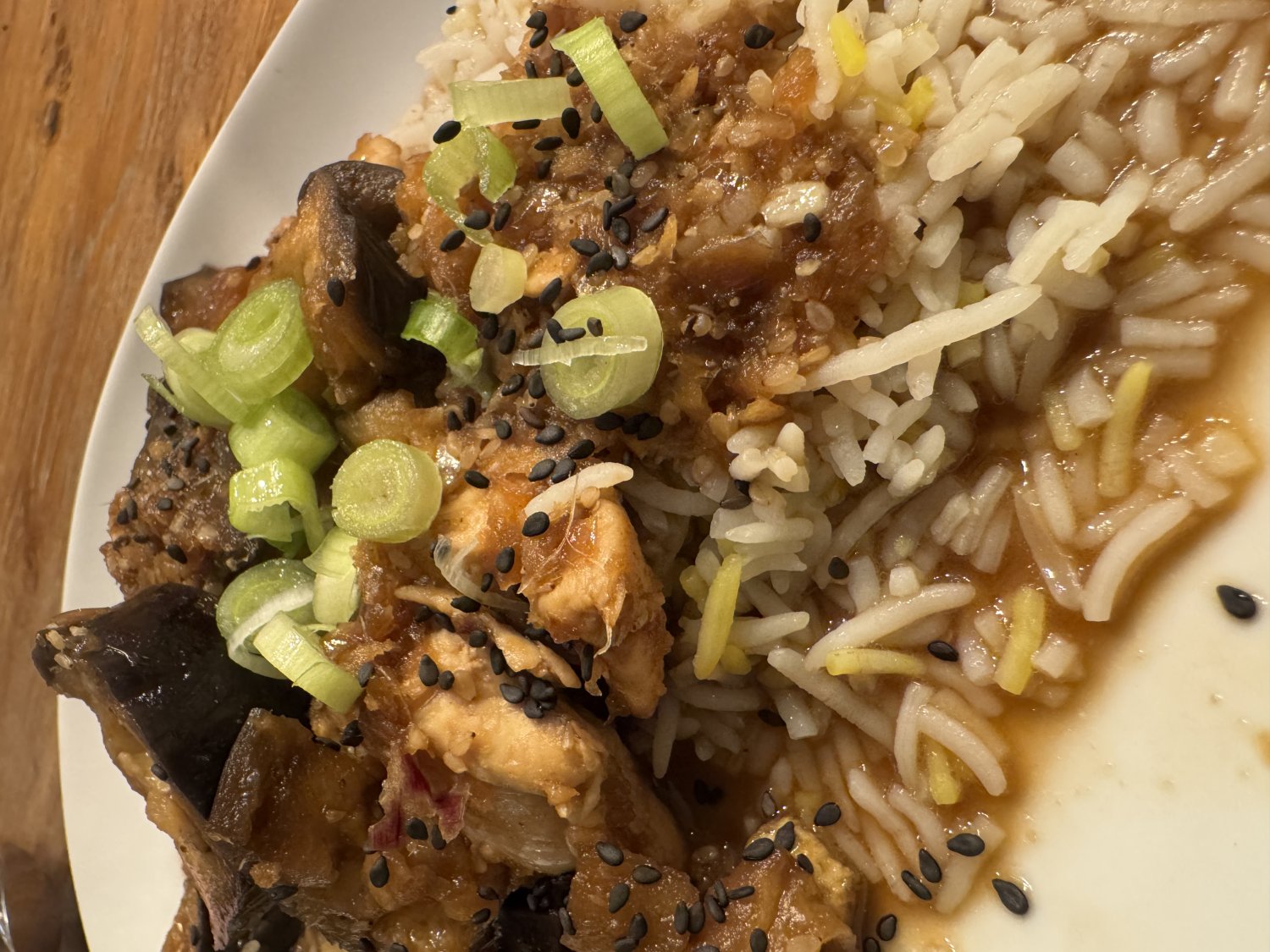 Rezept: Auberginen-Hähnchen mit Reis