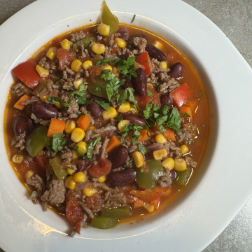 Rezept: Chili con Carne mit Paprika, Mais und Bohnen