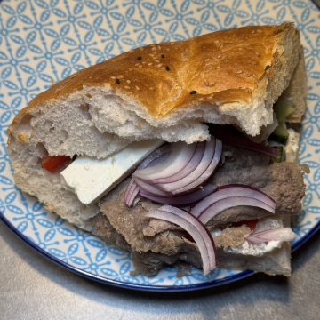 Rezept: Leichte Döner-Tasche mit Rindfleisch