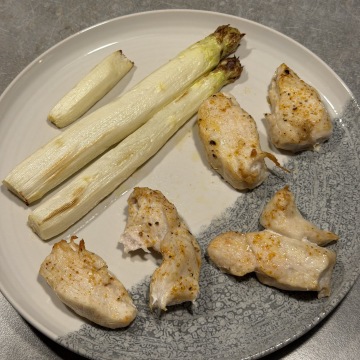 Rezept: Hähnchenbrust mit Ofen-Spargel