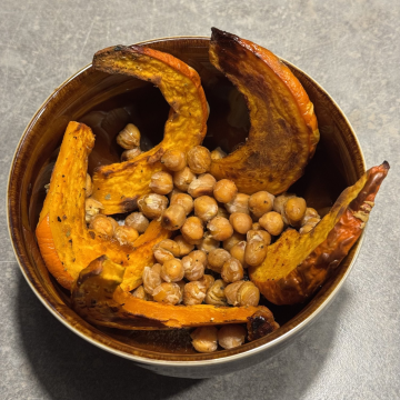 Rezept: Kürbis mit Kichererbsen aus dem Ofen