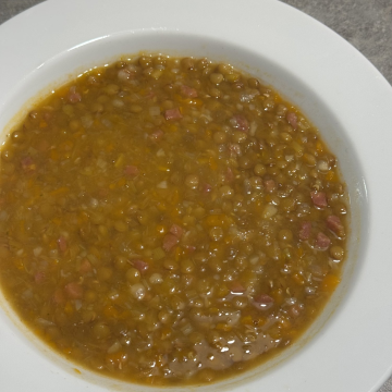 Rezept: Leichte Linsensuppe mit Gemüse
